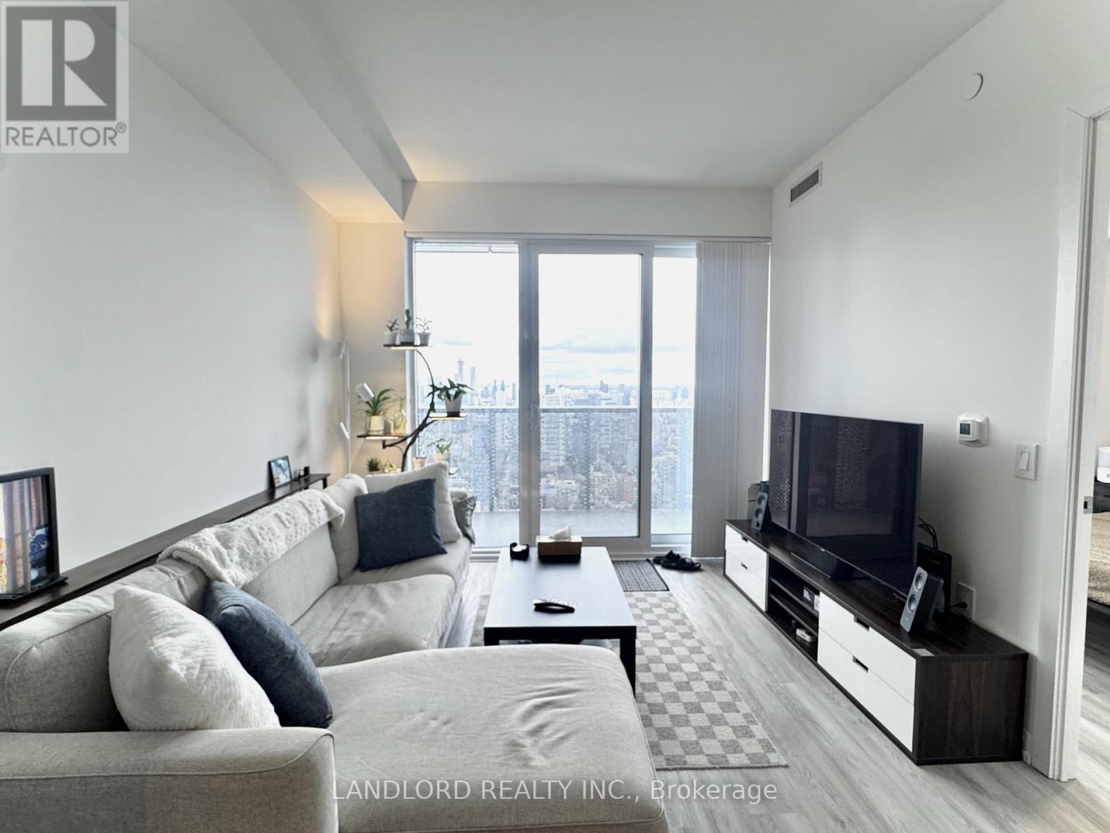 7102 - 55 Cooper Street, Toronto, Ontario  M5E 0G1 - Photo 6 - C12881974