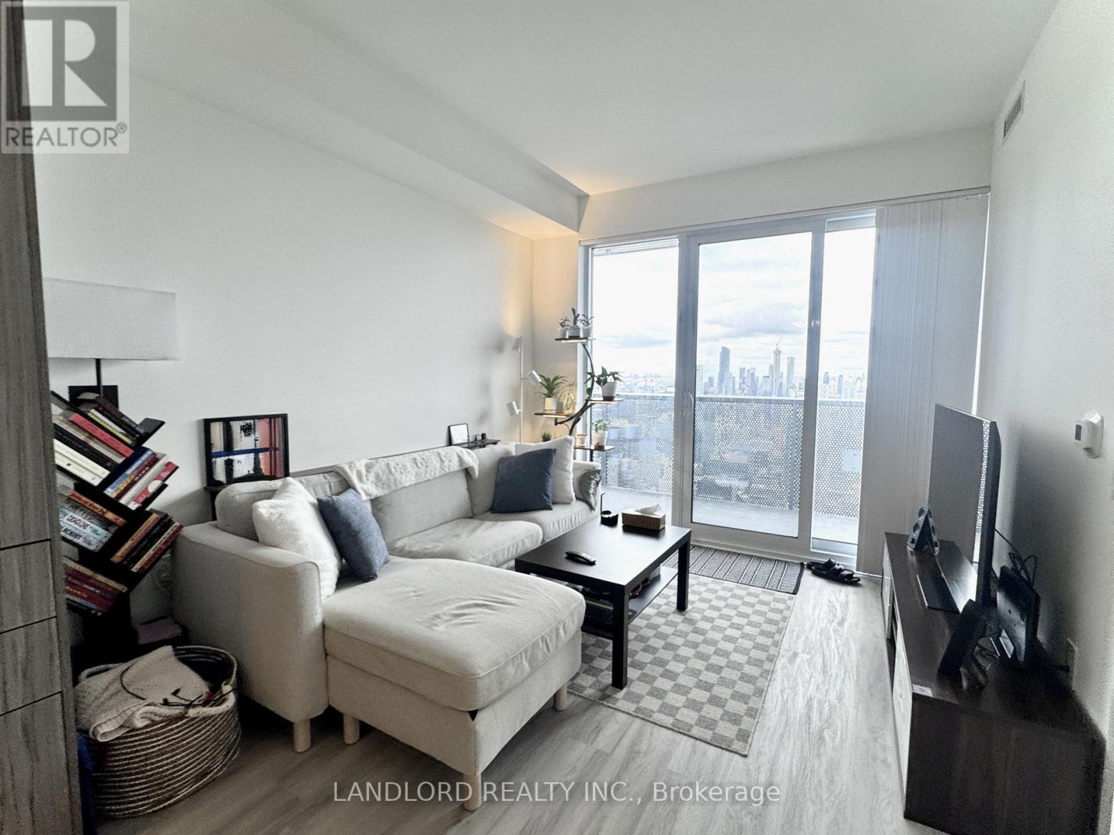 7102 - 55 Cooper Street, Toronto, Ontario  M5E 0G1 - Photo 8 - C12881974