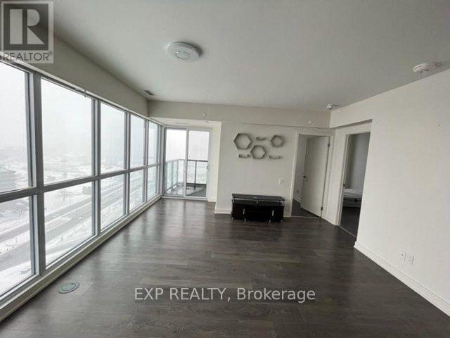 2104 - 6 Sonic Way, Toronto, Ontario M3C 0P1 - Photo 2 - C12881978