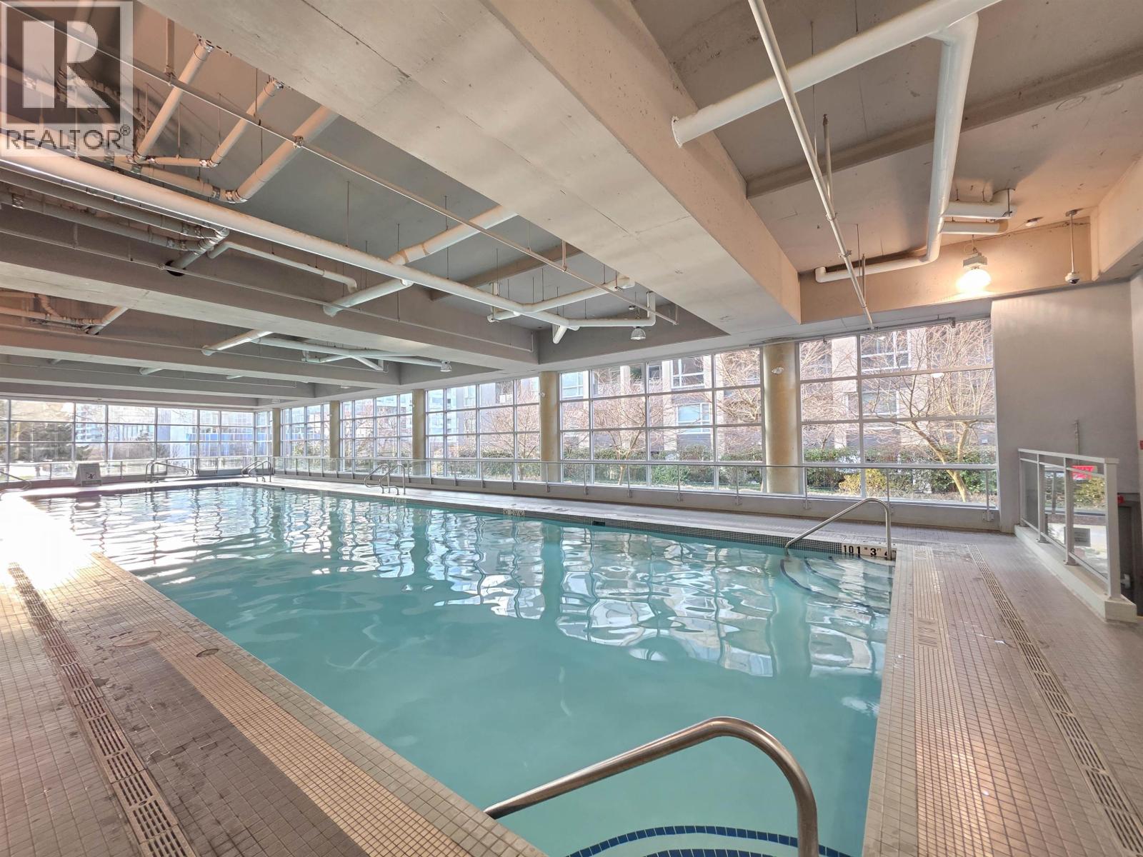 Listing Picture 11 of 17 : 122 5311 CEDARBRIDGE WAY, Richmond / 烈治文 - 魯藝地產 Yvonne Lu Group - MLS Medallion Club Member