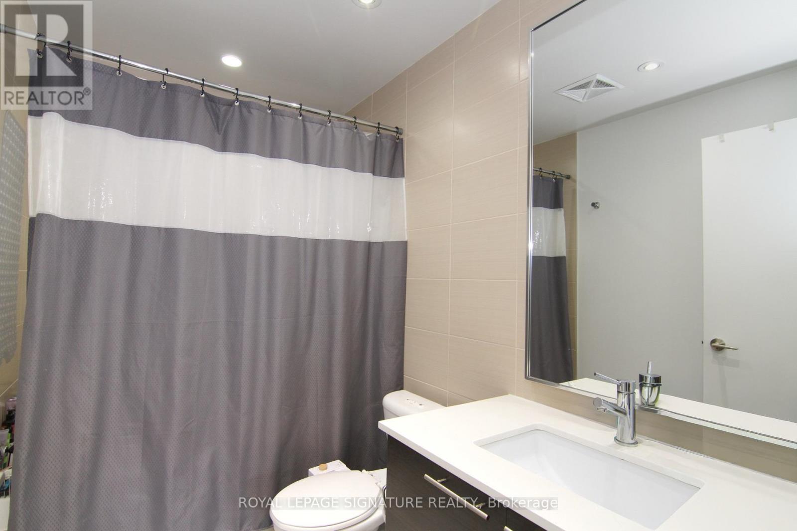 2110 - 1 Market Street, Toronto, Ontario  M5E 0A2 - Photo 9 - C12876794