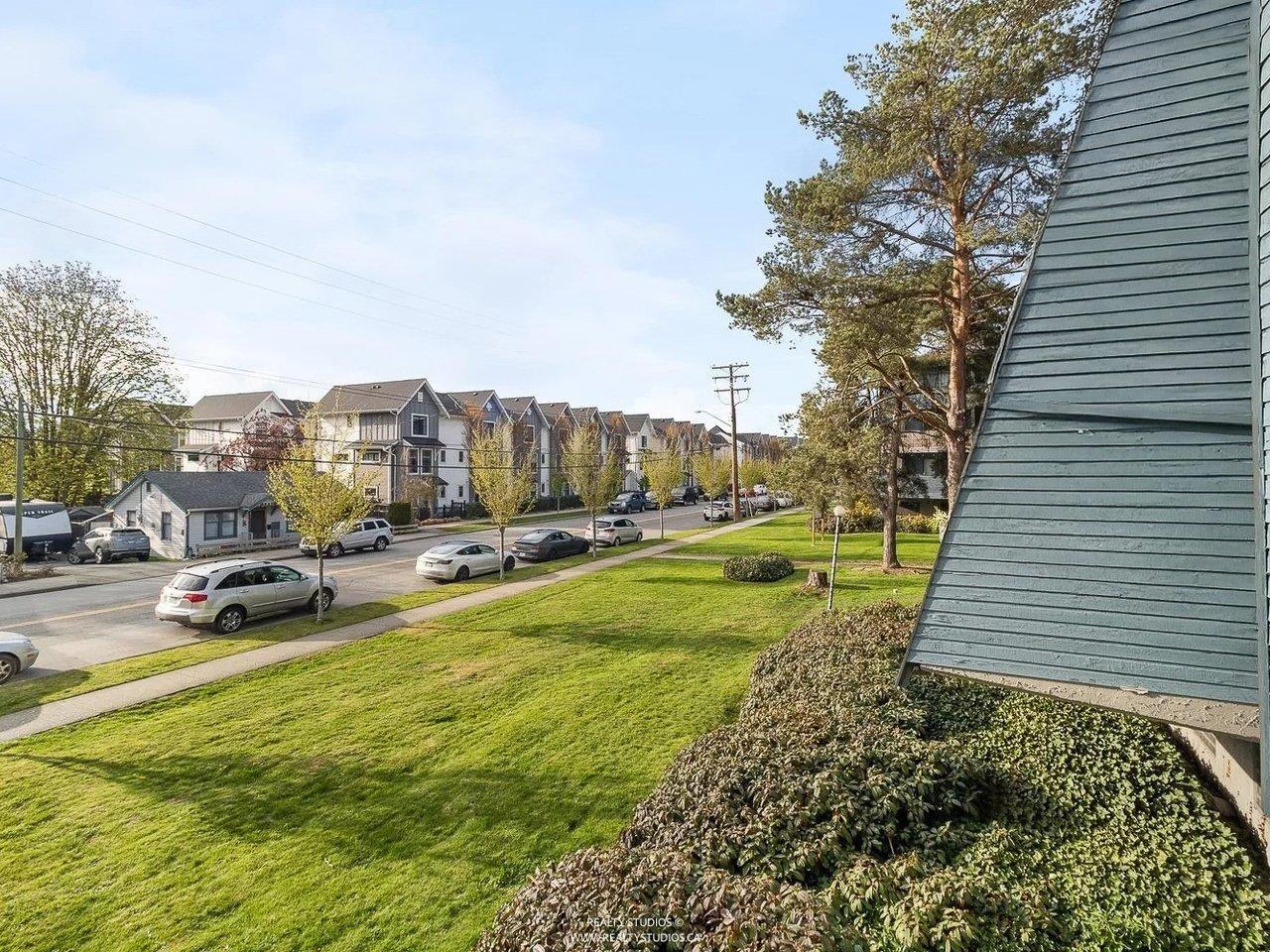 103 17661 58A AVENUE, Surrey, British Columbia