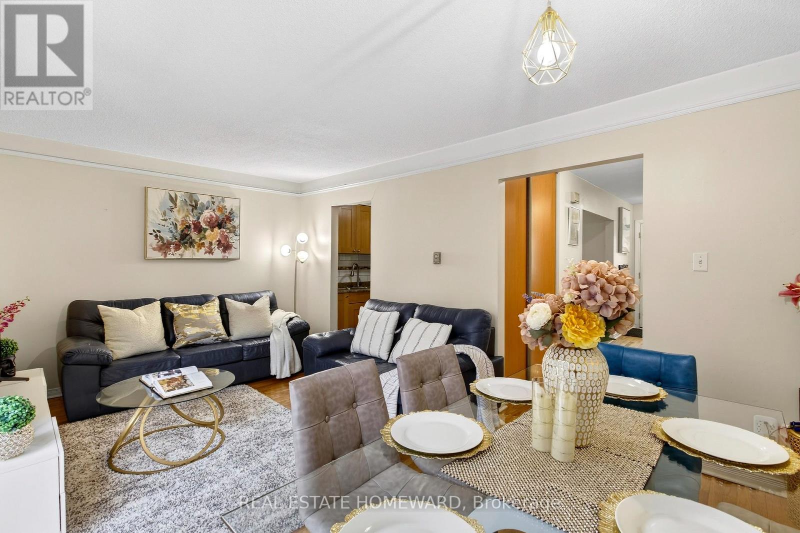 22 - 350 Camelot Court, Oshawa, Ontario L1G 6P7 - Photo 4 - E12881962