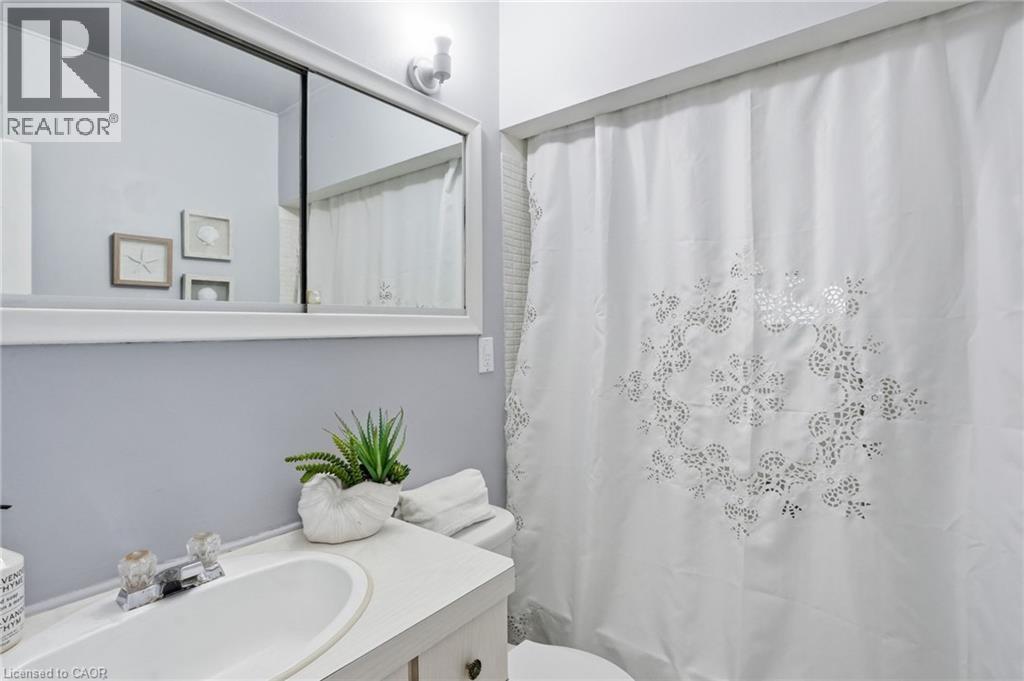 7 West 1st Street, Hamilton, Ontario  L9C 3B5 - Photo 13 - 40812138