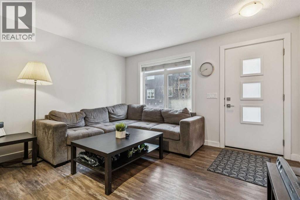 99 Sage Bluff Circle Nw, Calgary, Alberta  T3R 1T5 - Photo 6 - A2292450