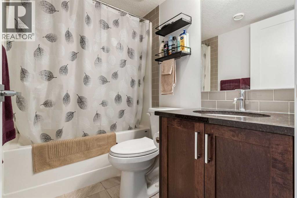 99 Sage Bluff Circle Nw, Calgary, Alberta  T3R 1T5 - Photo 20 - A2292450