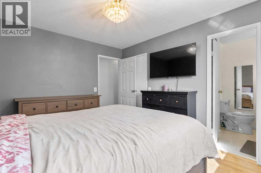 436 Queen Charlotte Road Se, Calgary, Alberta  T2H 4H7 - Photo 16 - A2293139