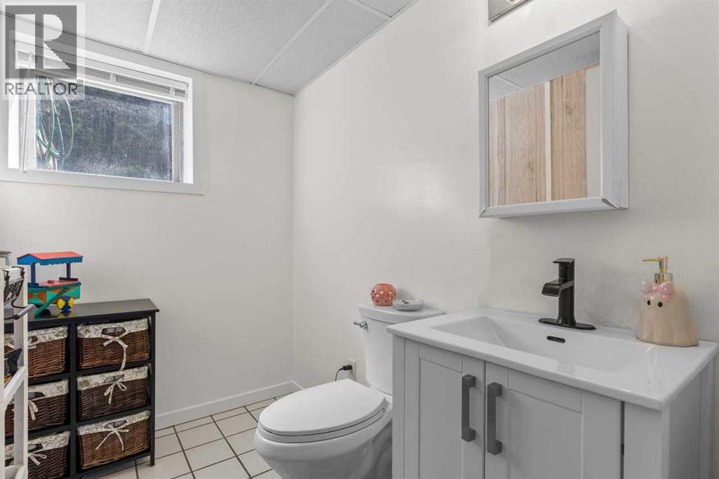 436 Queen Charlotte Road Se, Calgary, Alberta  T2H 4H7 - Photo 31 - A2293139