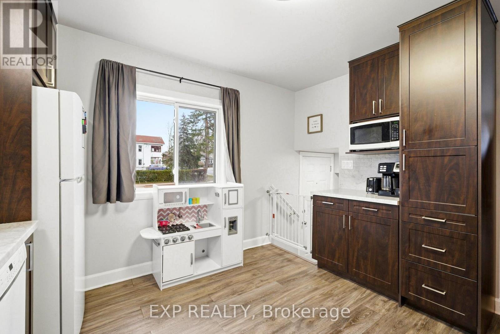 229 Fourth Street W, Cornwall, Ontario  K6J 2R9 - Photo 5 - X12881960