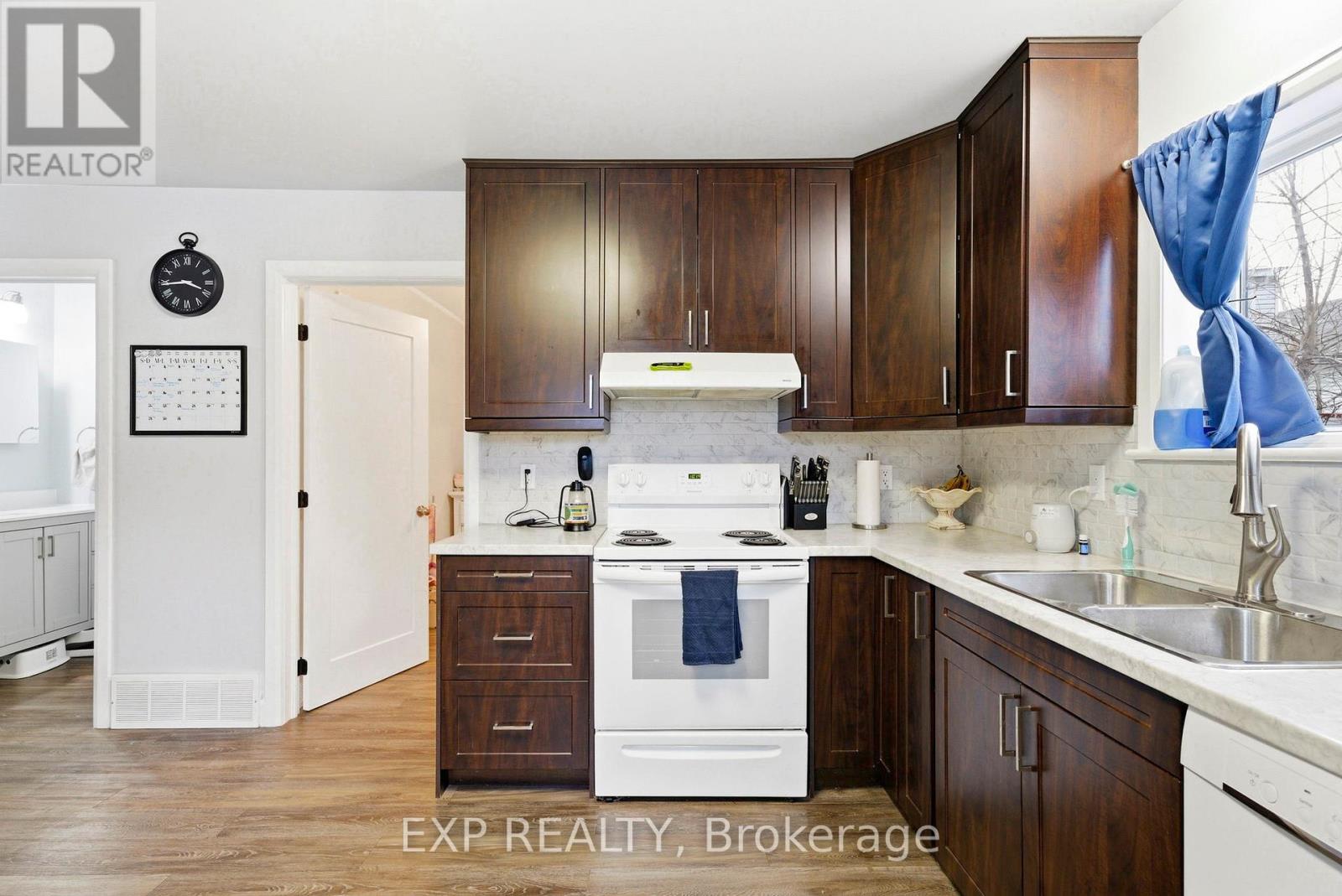 229 Fourth Street W, Cornwall, Ontario  K6J 2R9 - Photo 7 - X12881960