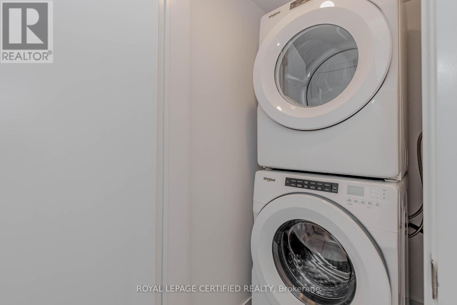 16 - 3483 Widdecombe Way, Mississauga, Ontario  L5L 0B8 - Photo 42 - W12881880