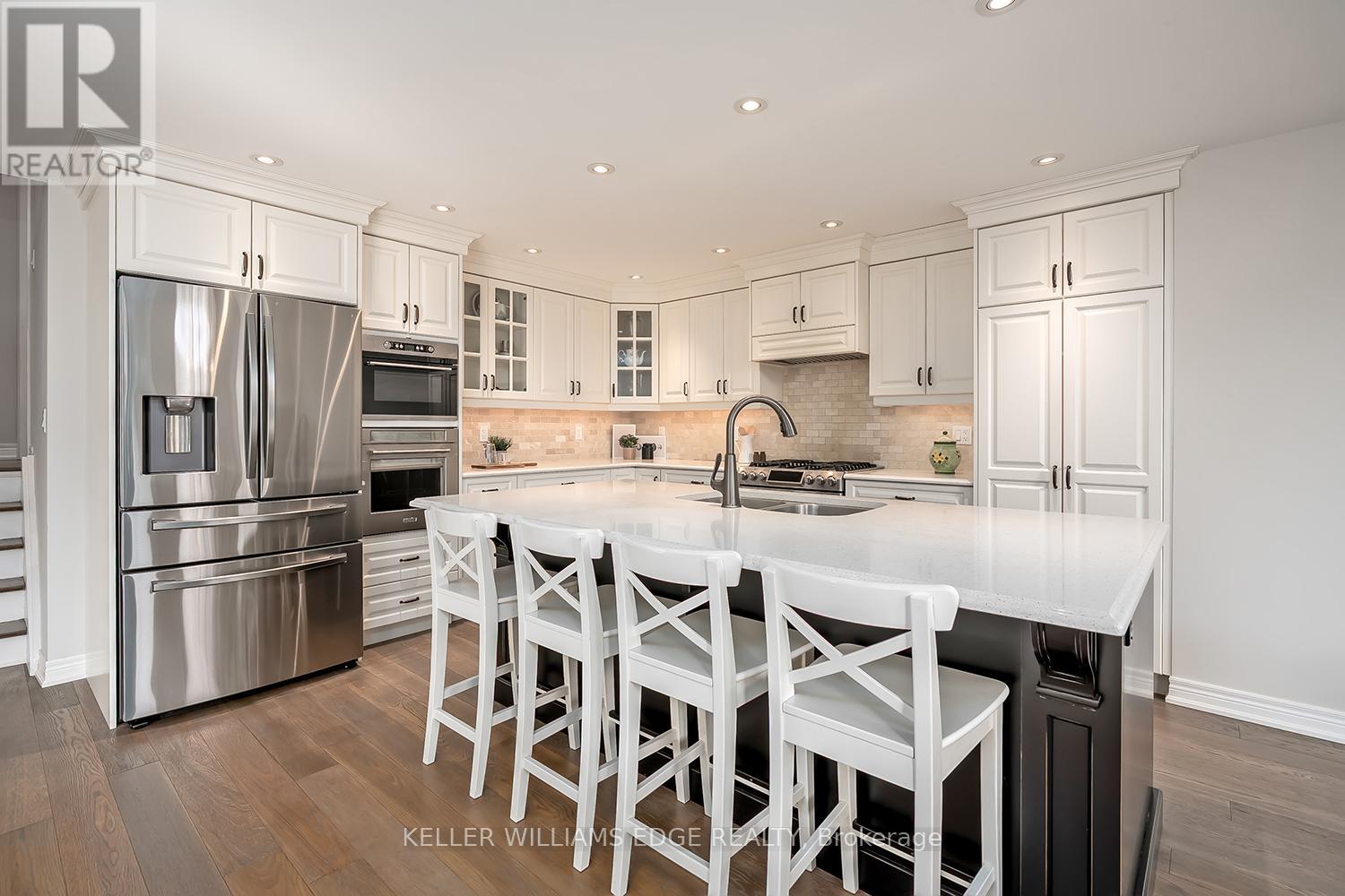 3270 Spruce Avenue, Burlington, Ontario  L7N 1J4 - Photo 12 - W12881988