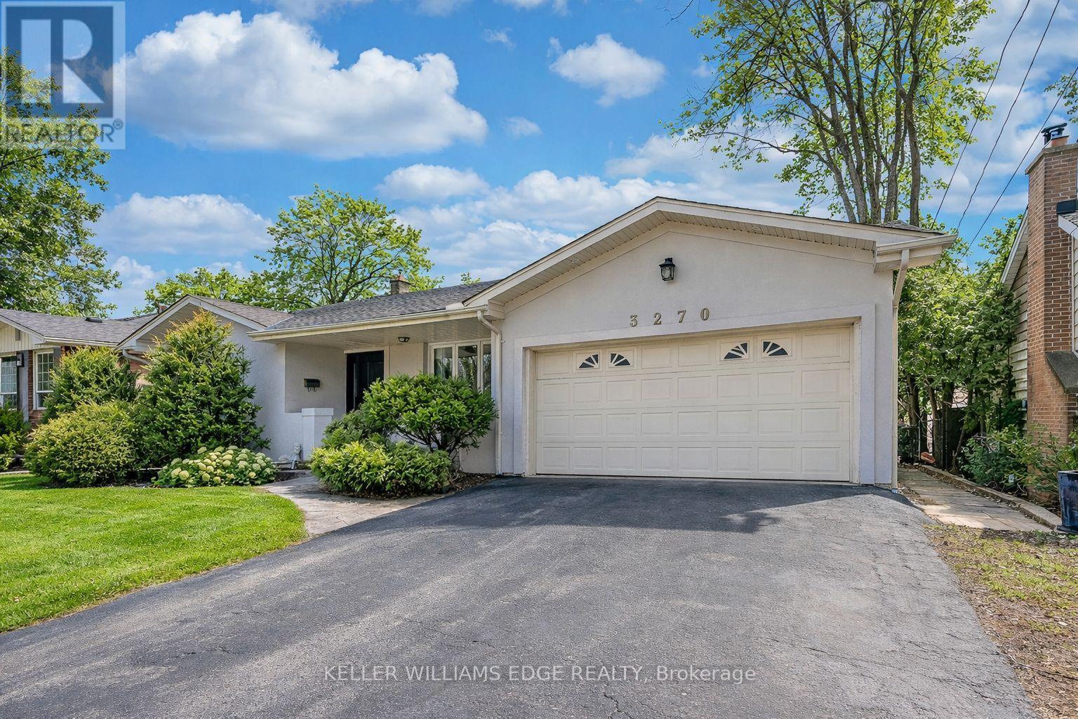 3270 Spruce Avenue, Burlington, Ontario  L7N 1J4 - Photo 2 - W12881988