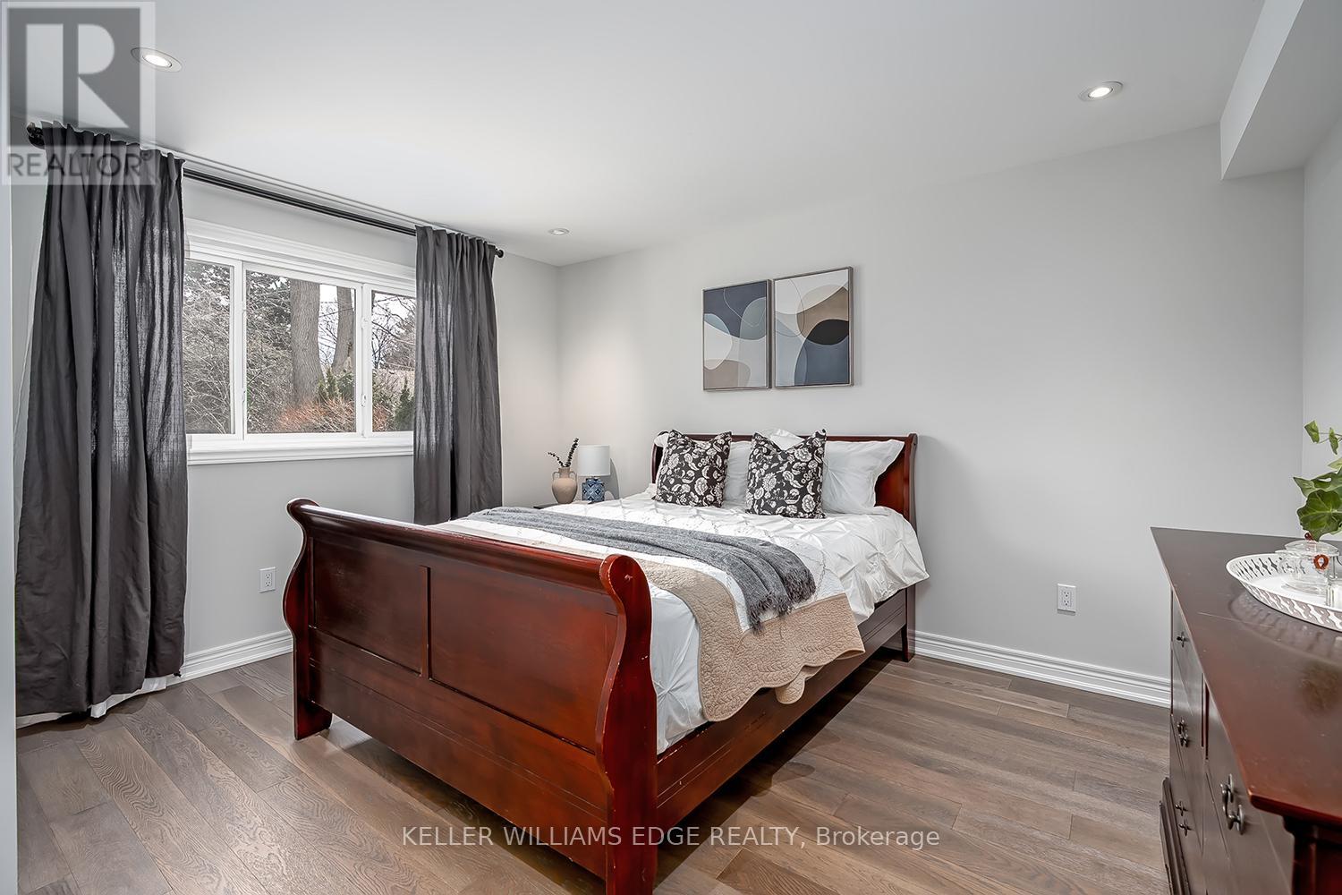 3270 Spruce Avenue, Burlington, Ontario  L7N 1J4 - Photo 20 - W12881988