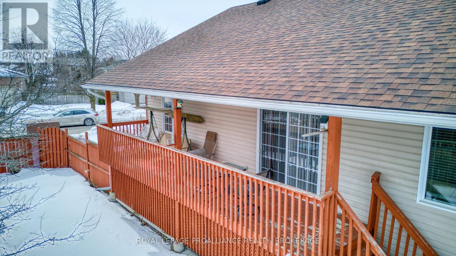 662 Millbrook Crescent, Kingston, Ontario  K7M 7Z8 - Photo 6 - X12882054