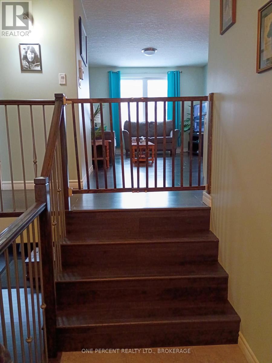 163 Greenhill Lane, Belleville (Belleville Ward), Ontario  K8N 0C7 - Photo 15 - X12879728