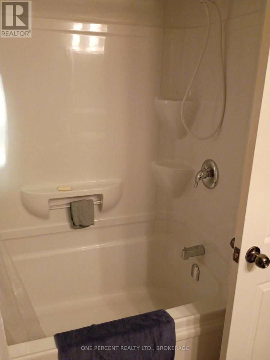 163 Greenhill Lane, Belleville (Belleville Ward), Ontario  K8N 0C7 - Photo 22 - X12879728