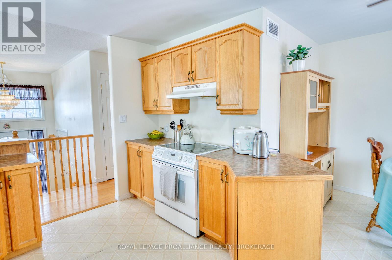 662 Millbrook Crescent, Kingston, Ontario  K7M 7Z8 - Photo 18 - X12882054