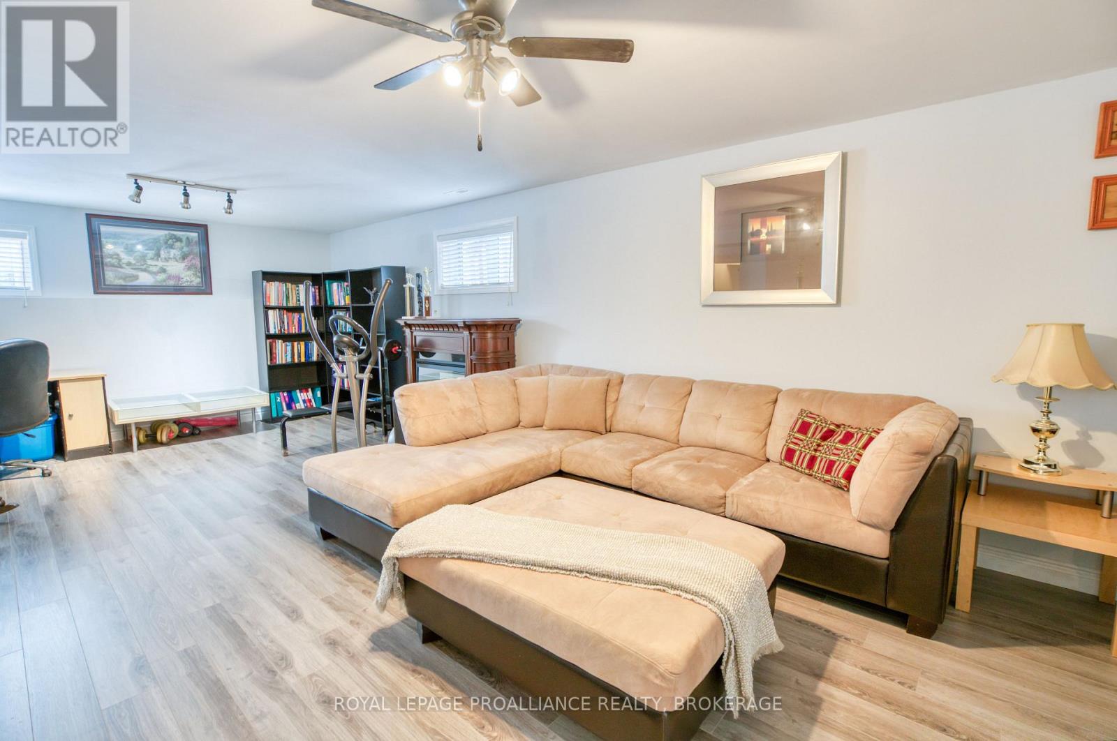 662 Millbrook Crescent, Kingston, Ontario  K7M 7Z8 - Photo 32 - X12882054