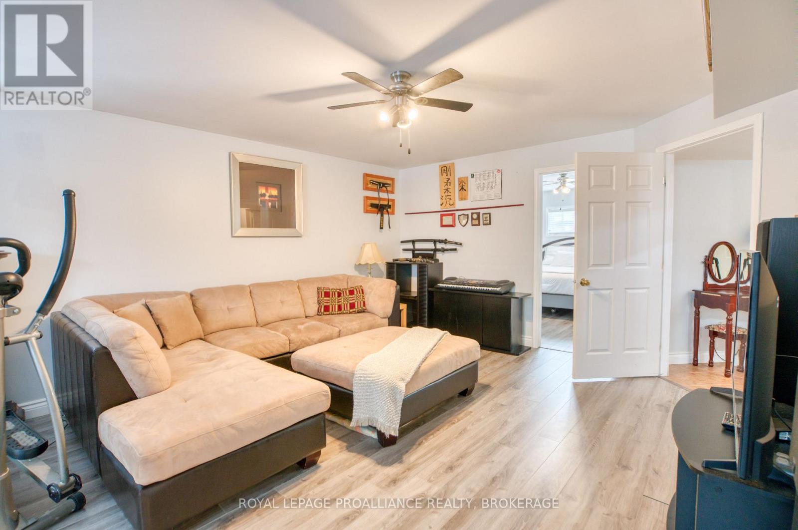 662 Millbrook Crescent, Kingston, Ontario  K7M 7Z8 - Photo 33 - X12882054