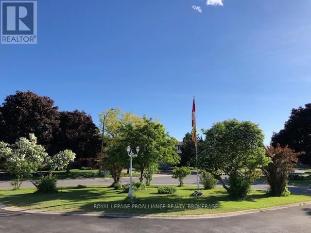 662 Millbrook Crescent, Kingston, Ontario  K7M 7Z8 - Photo 40 - X12882054