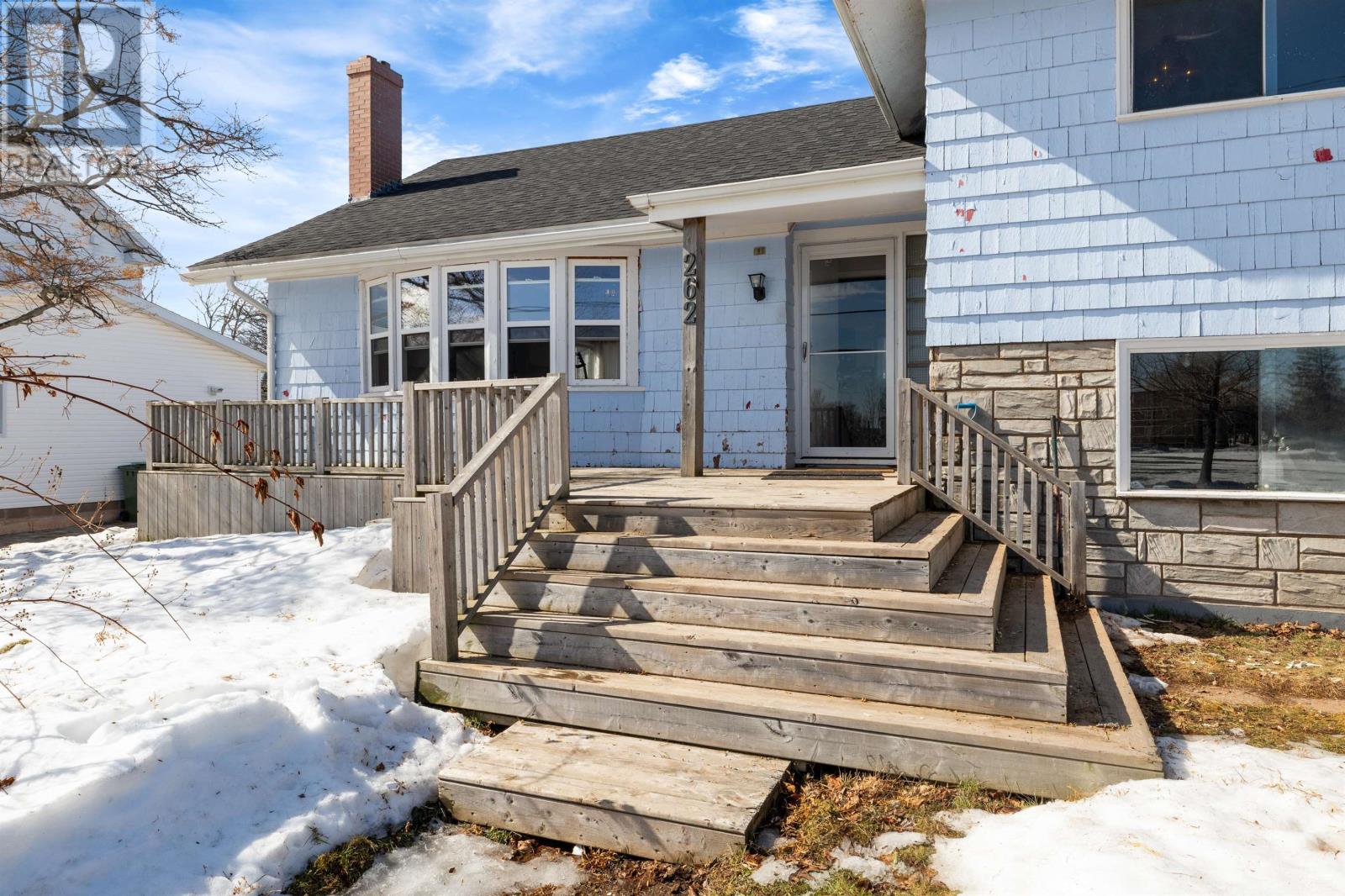 262 Summer Street, Summerside, Prince Edward Island  C1N 3K1 - Photo 2 - 202604563