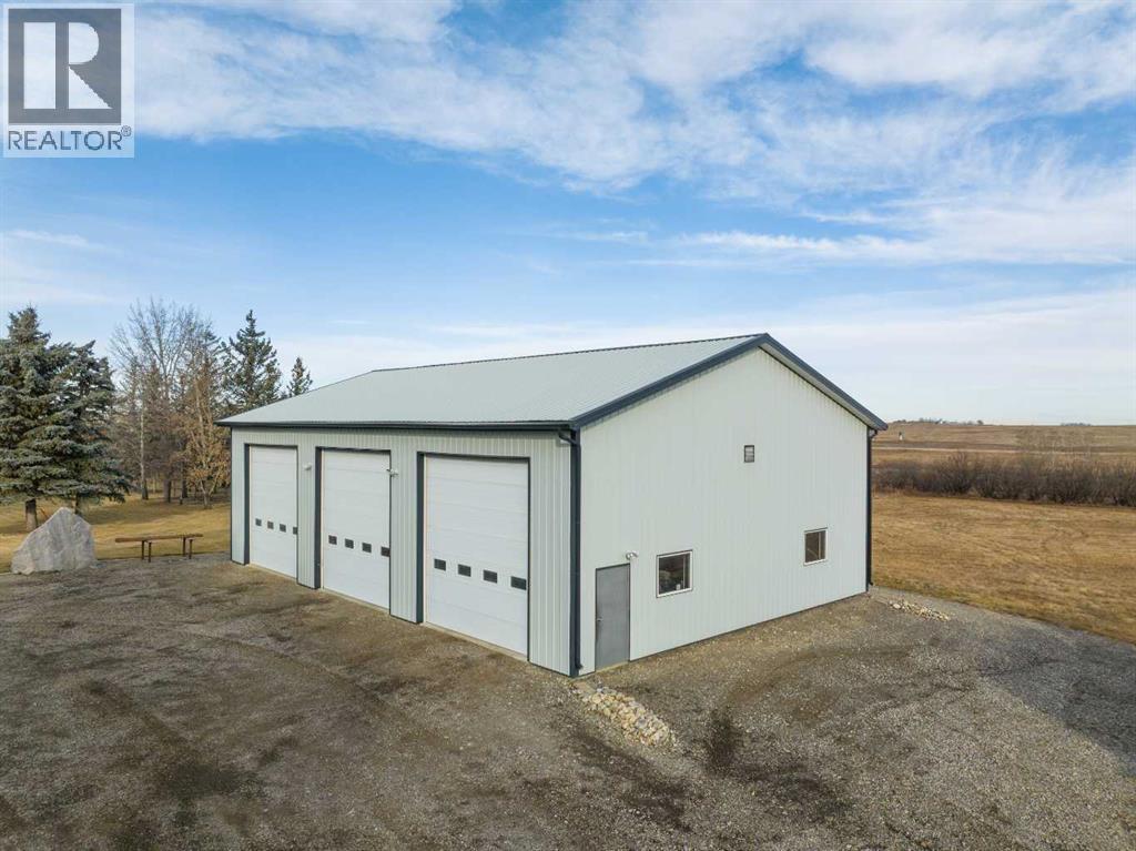 221083 Range Road 270, Rural Wheatland County, Alberta  T1P 2G5 - Photo 5 - A2272687