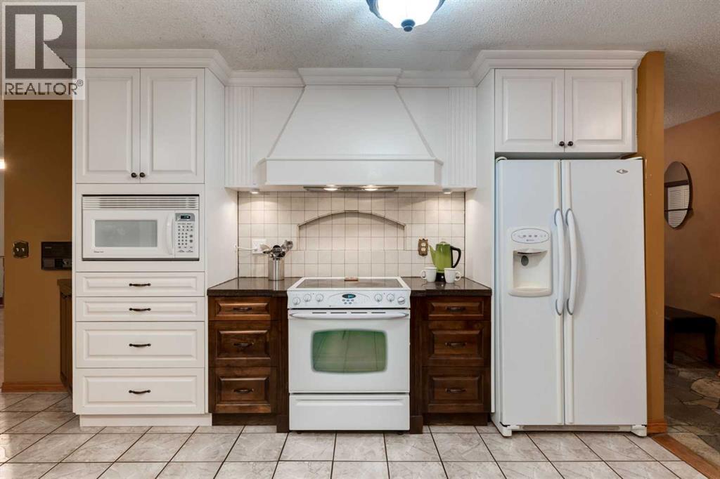 221083 Range Road 270, Rural Wheatland County, Alberta  T1P 2G5 - Photo 15 - A2272687