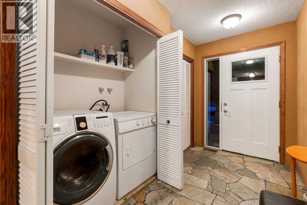 221083 Range Road 270, Rural Wheatland County, Alberta  T1P 2G5 - Photo 18 - A2272687