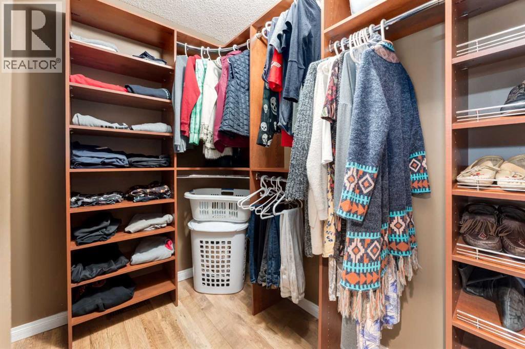 221083 Range Road 270, Rural Wheatland County, Alberta  T1P 2G5 - Photo 24 - A2272687