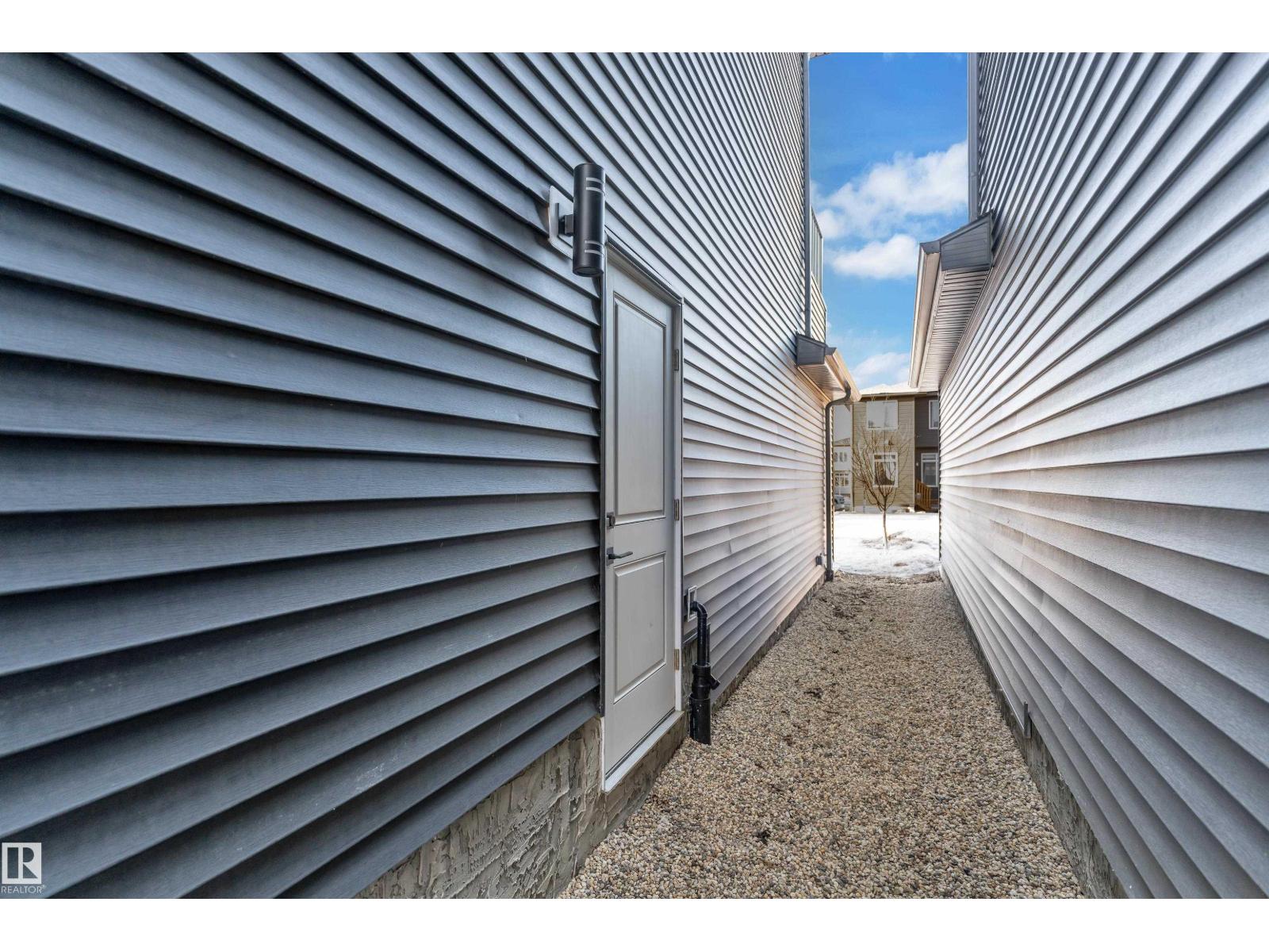 8042 Kiriak Link Li Sw, Edmonton, Alberta  T6W 1A5 - Photo 35 - E4477442