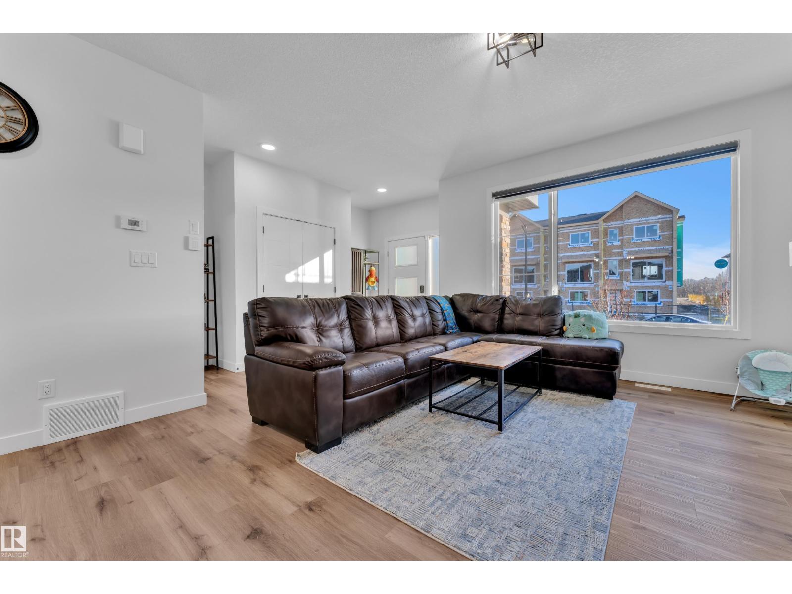 8042 Kiriak Link Li Sw, Edmonton, Alberta  T6W 1A5 - Photo 9 - E4477442