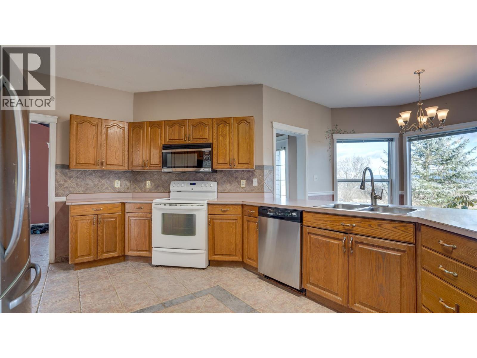 5580 Back Enderby Road, Spallumcheen, British Columbia  V4Y 0X5 - Photo 10 - 10378810