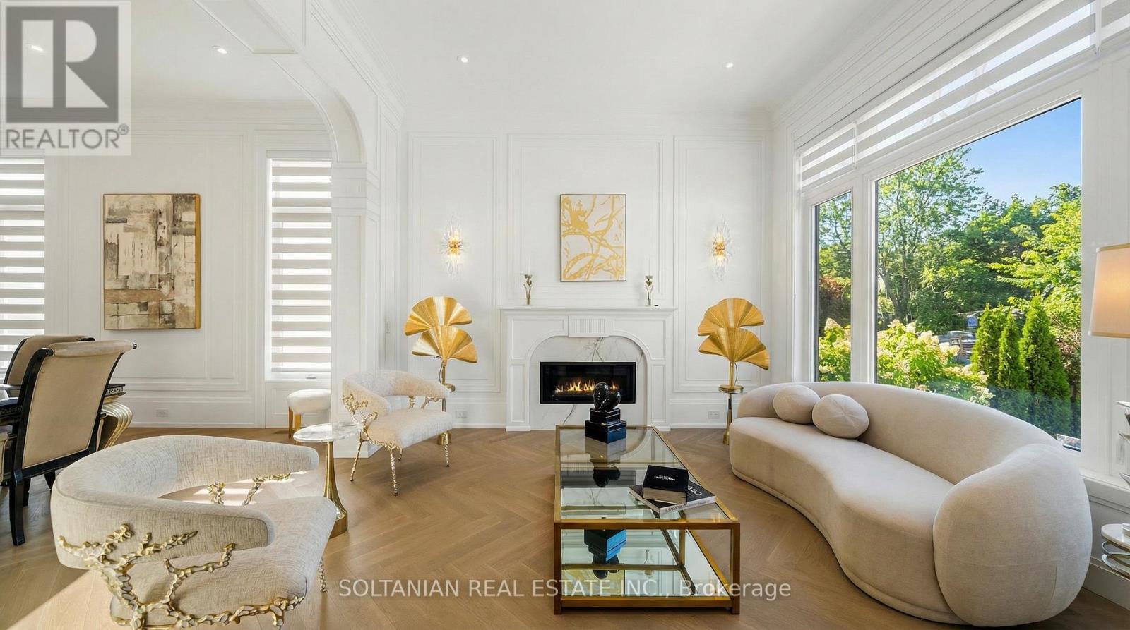 95 May Avenue, Richmond Hill, Ontario  L4C 3S7 - Photo 3 - N12855300