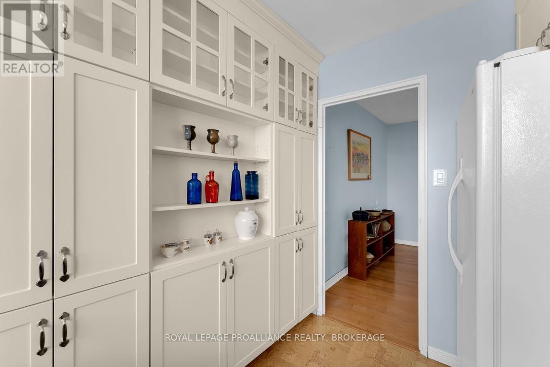 604 - 1 Mowat Avenue, Kingston, Ontario  M7M 1J8 - Photo 12 - X12881782