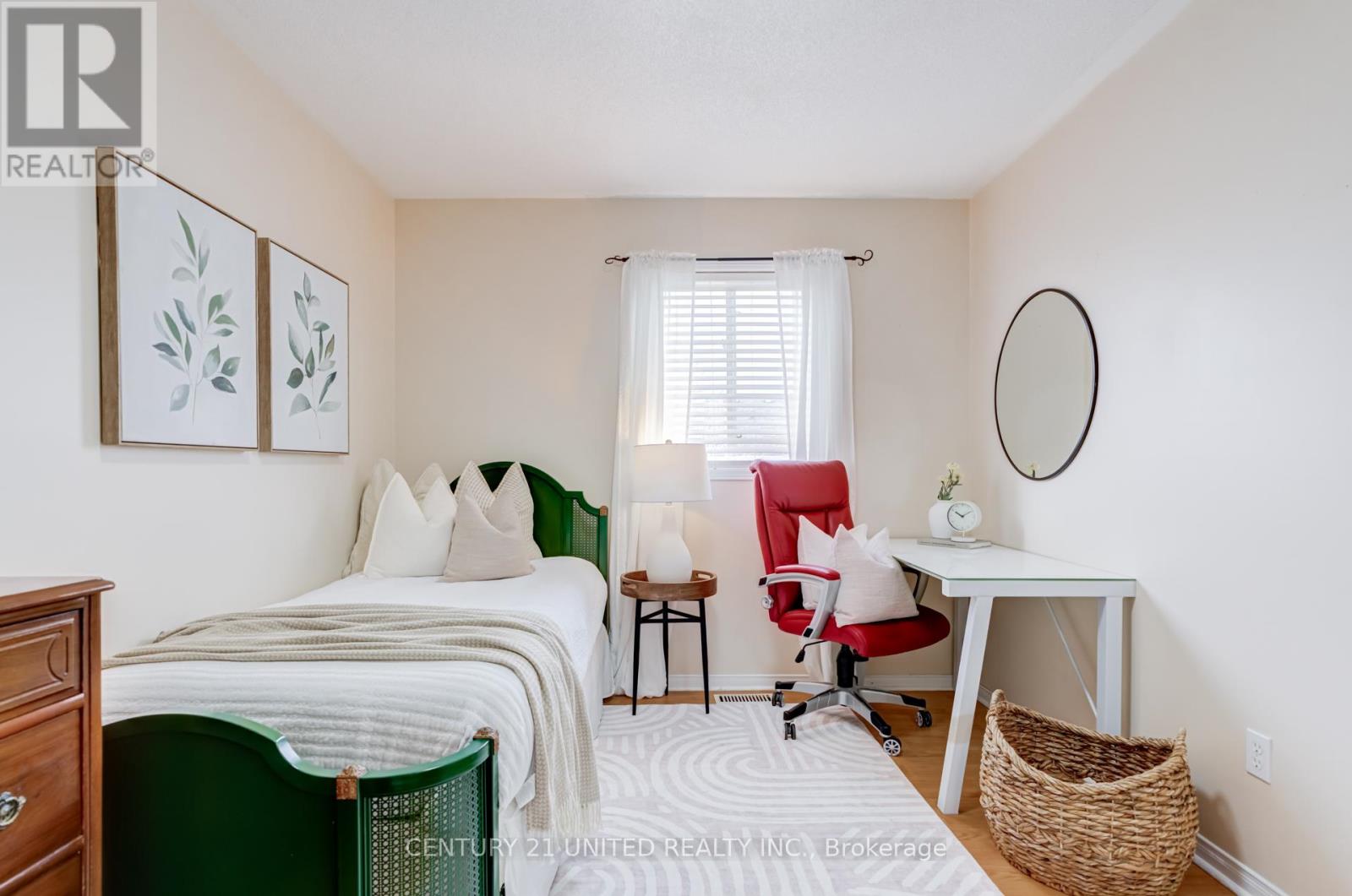 67 Ault Crescent, Whitby, Ontario  L1M 2G7 - Photo 35 - E12882158