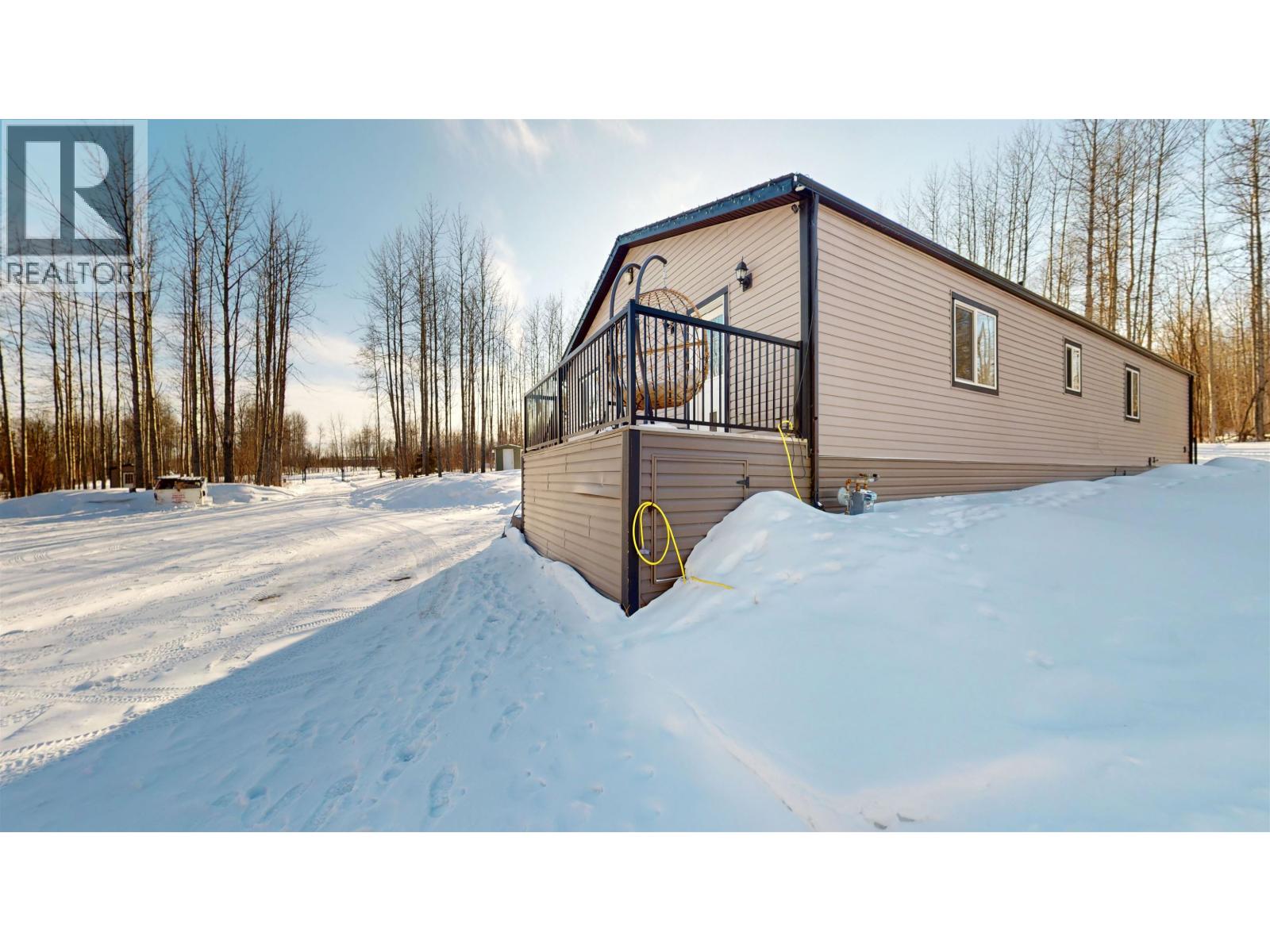 13654 W Sawyer Road, Charlie Lake, British Columbia  V1J 8L2 - Photo 2 - R3098968