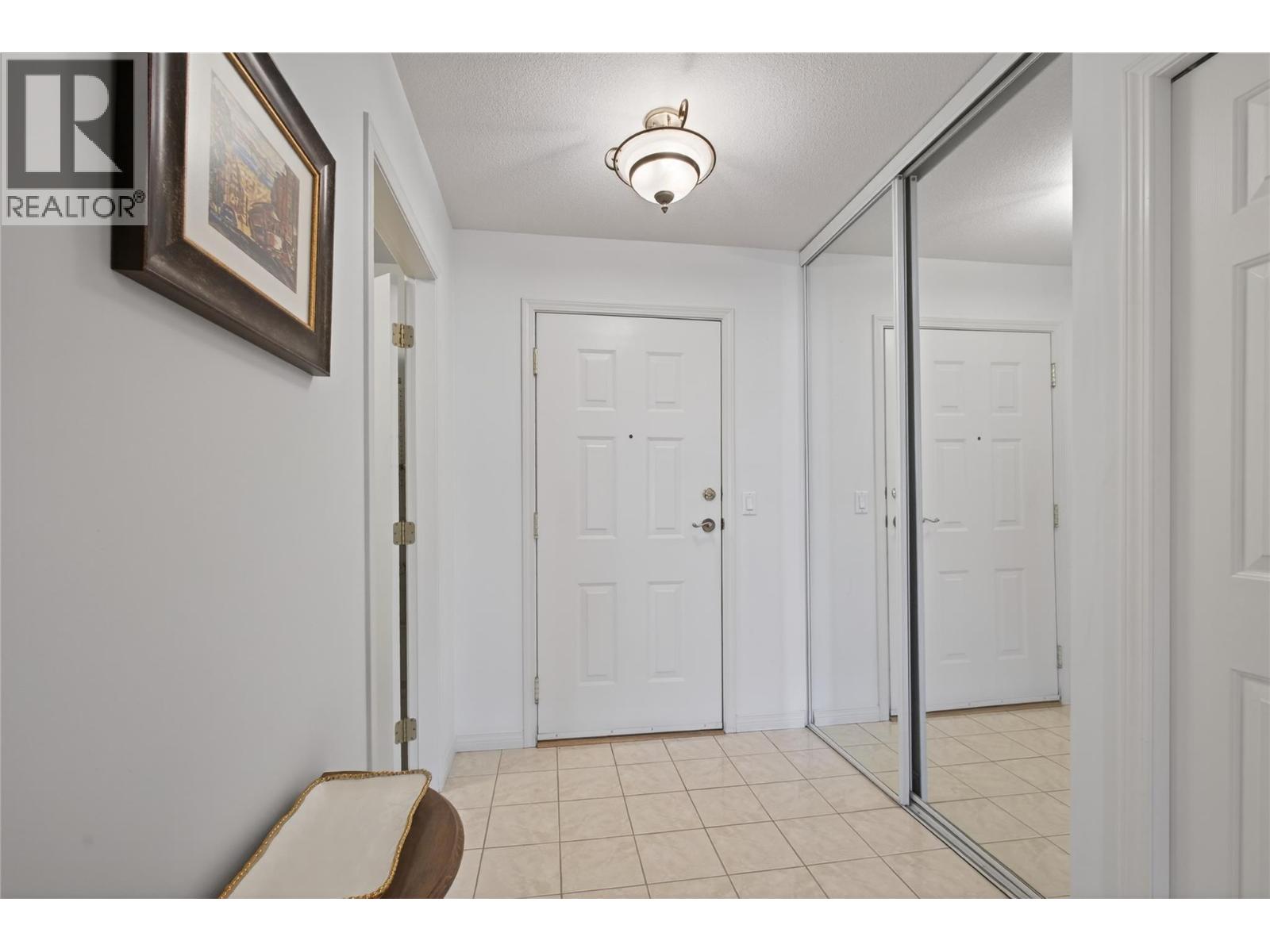 1055 Lawrence Avenue Unit# 101, Kelowna, British Columbia  V1Y 6M3 - Photo 19 - 10377459