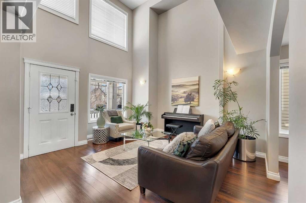 222 Canals Circle Sw, Airdrie, Alberta  T4B 2Z6 - Photo 3 - A2289076