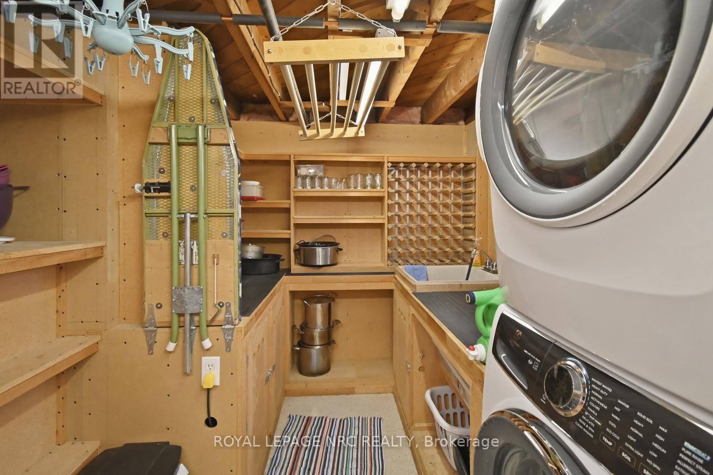 123 Sugarloaf Street, Port Colborne, Ontario  L3K 2N5 - Photo 36 - X12881044