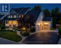 10 BEECHGROVE GARDENS, Ottawa, Ontario