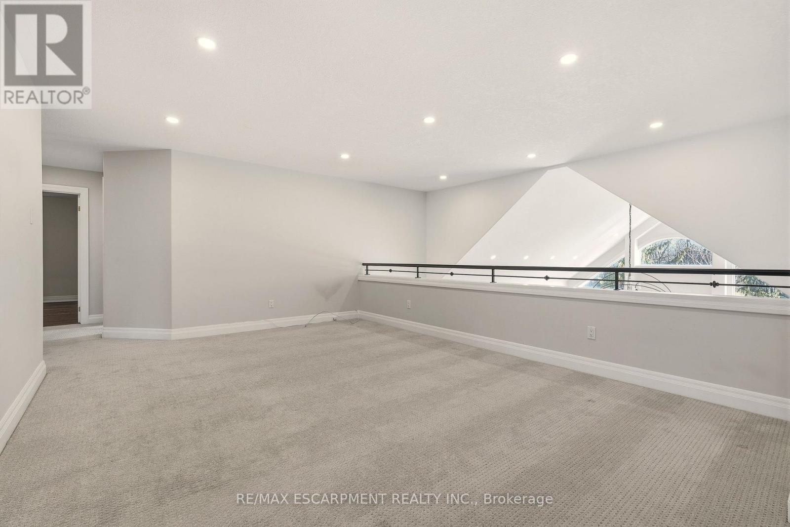 15 Palomino Drive, Hamilton, Ontario  L0R 1H3 - Photo 29 - X12871666