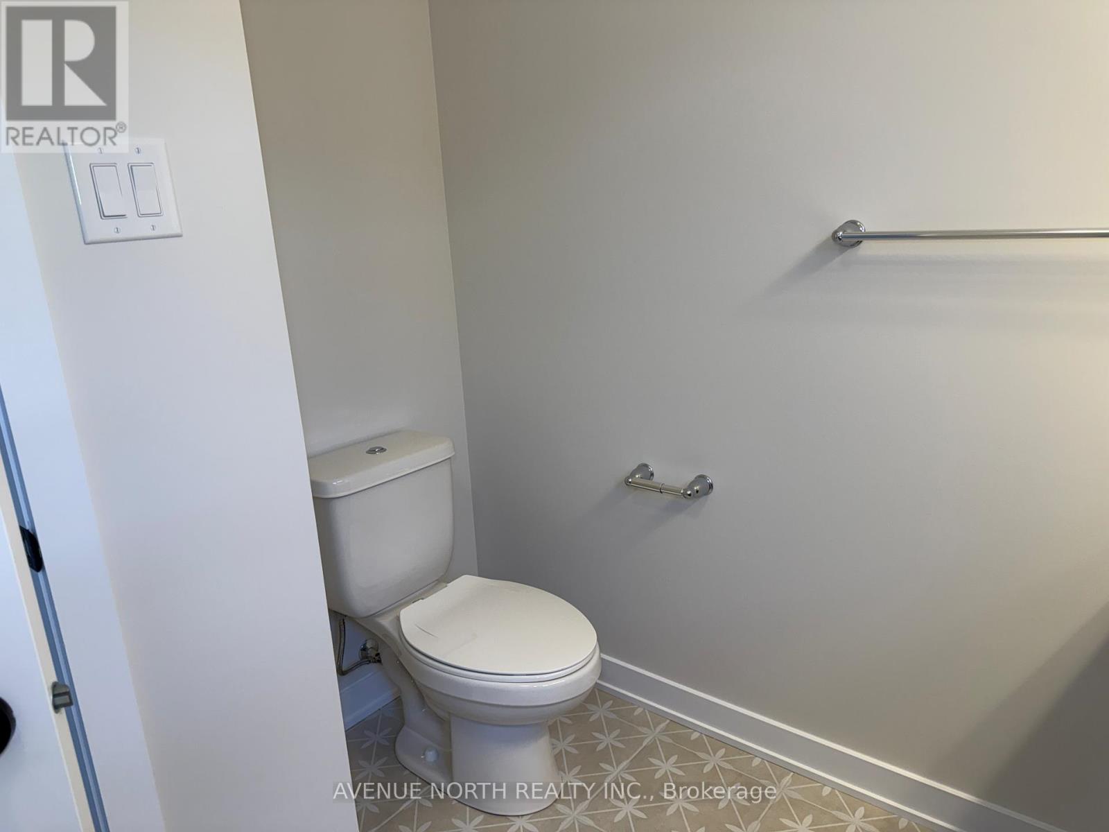 210 Ginebik Way, Ottawa, Ontario  K1X 0H4 - Photo 24 - X12763824