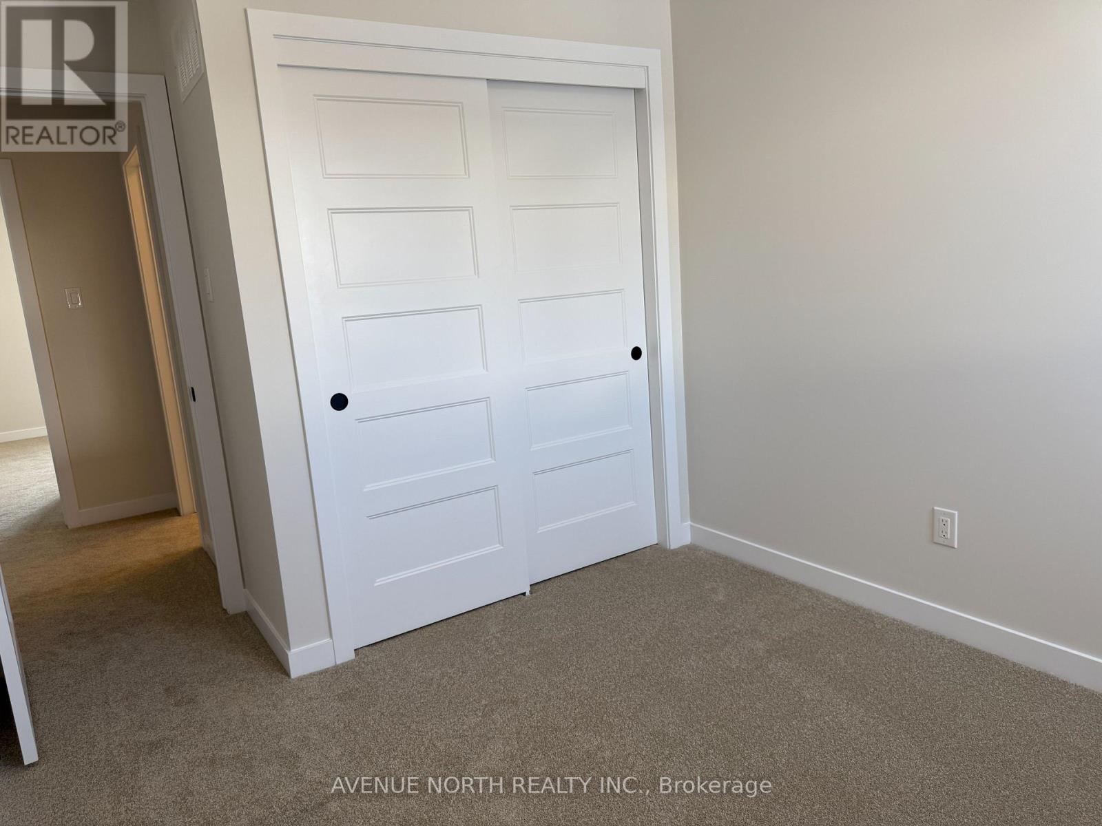 210 Ginebik Way, Ottawa, Ontario  K1X 0H4 - Photo 31 - X12763824