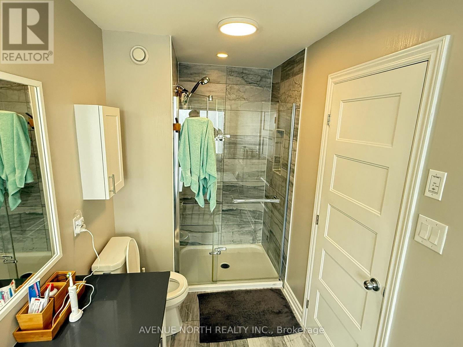 821 Cedar Creek Drive, Ottawa, Ontario K1T 0B3 - Photo 26 - X12835546