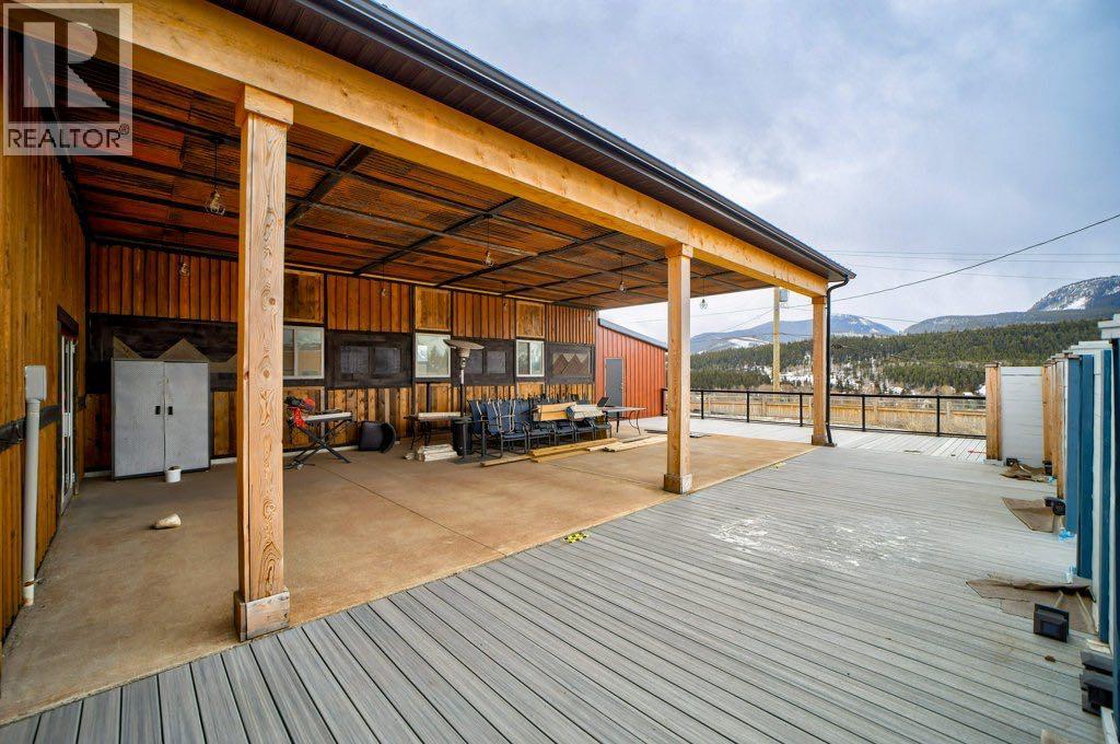 8510 19 Avenue, Coleman, Alberta  T0K 0M0 - Photo 6 - A2292990