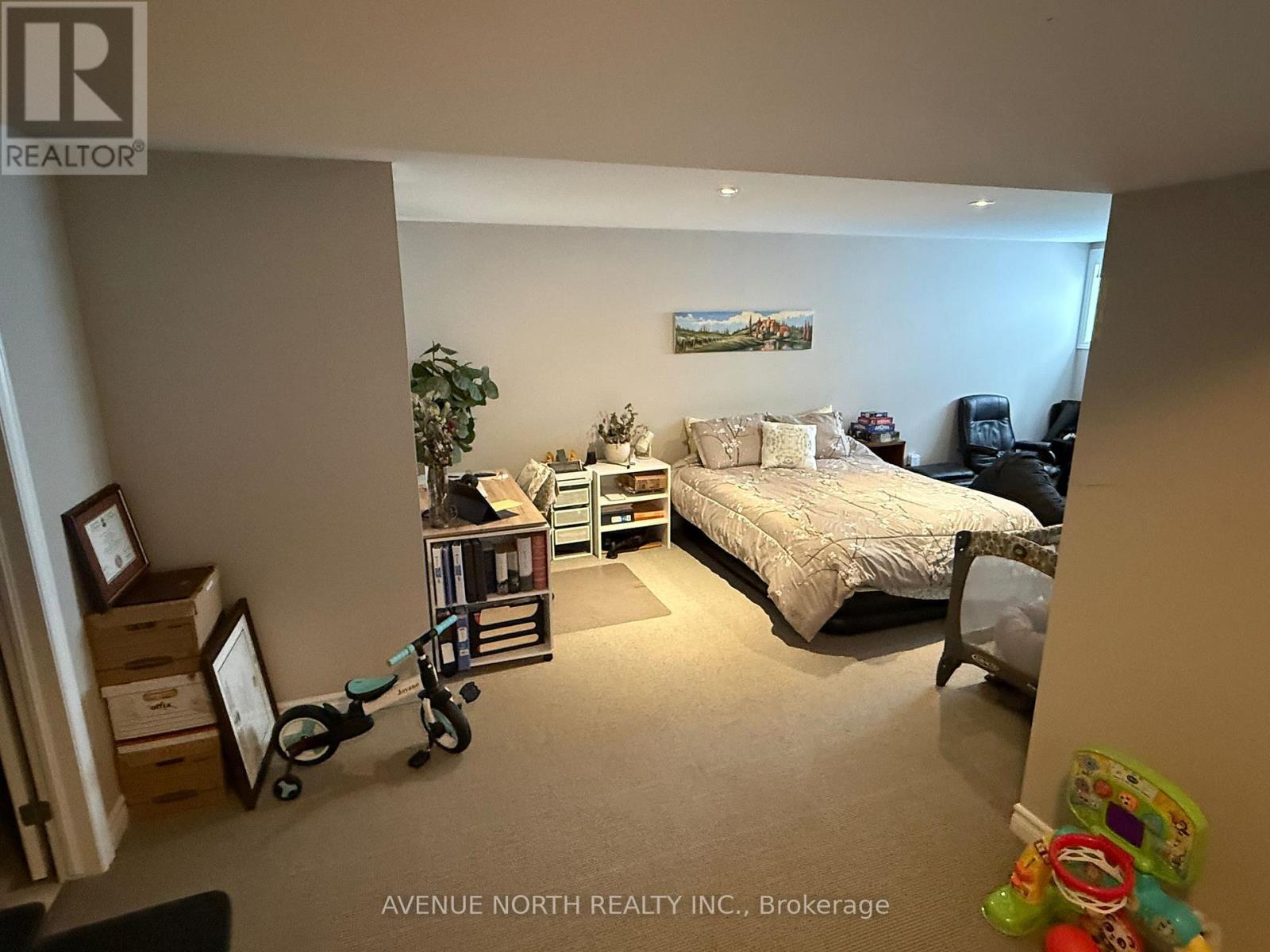 821 Cedar Creek Drive, Ottawa, Ontario K1T 0B3 - Photo 40 - X12835546