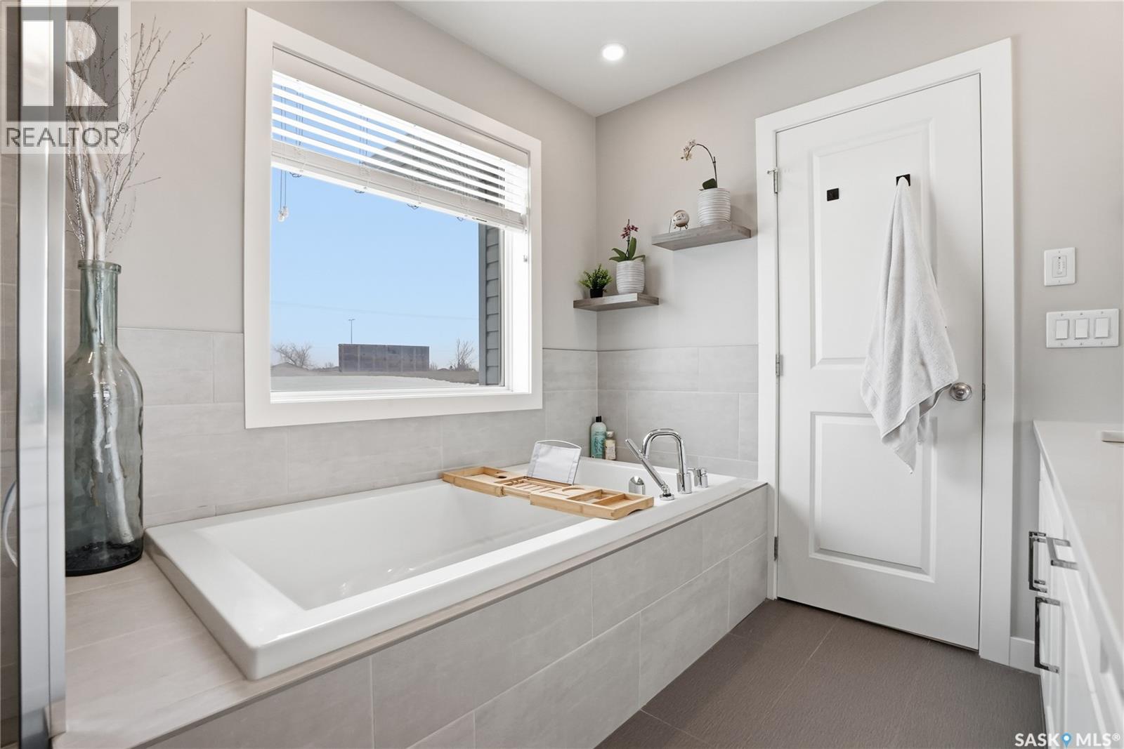 429 Germain Manor, Saskatoon, Saskatchewan  S7V 0V1 - Photo 27 - SK029008