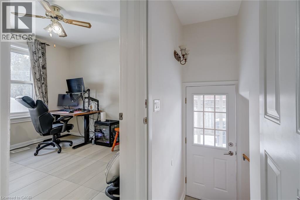 2322 Redfern Road, Burlington, Ontario  L7R 1X3 - Photo 26 - 40799040