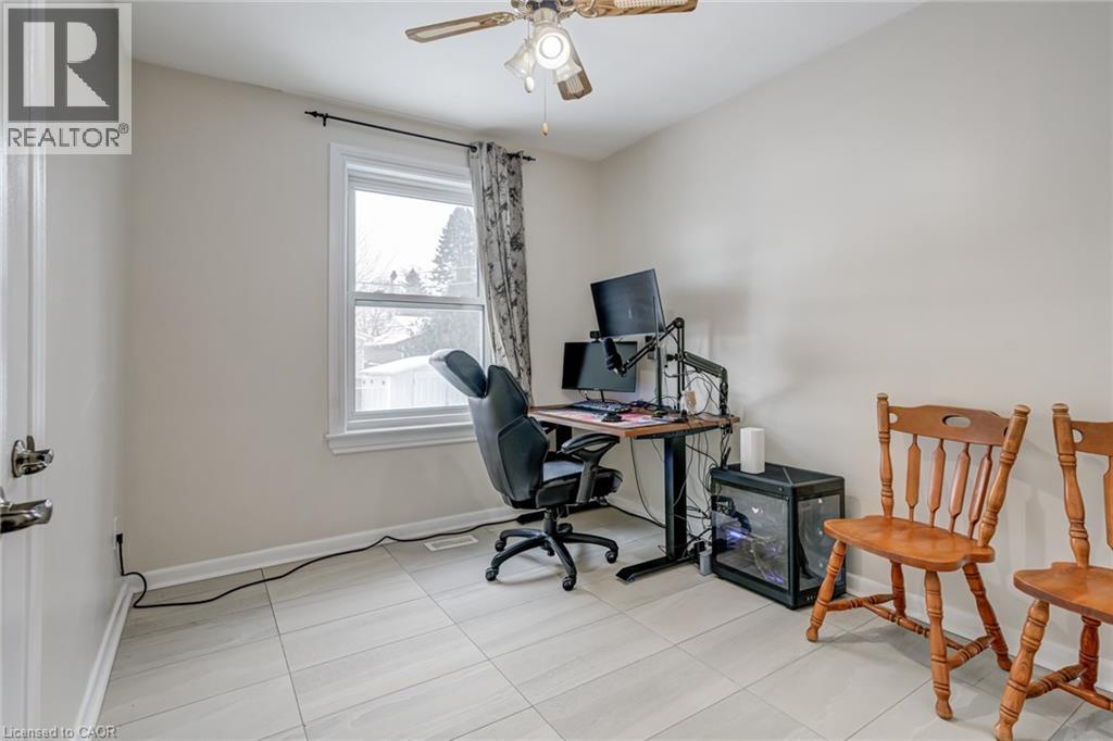 2322 Redfern Road, Burlington, Ontario  L7R 1X3 - Photo 24 - 40799040